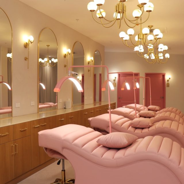 Our gorgeous view everyday… 🥹❤️

#forevergrateful #perthsalon