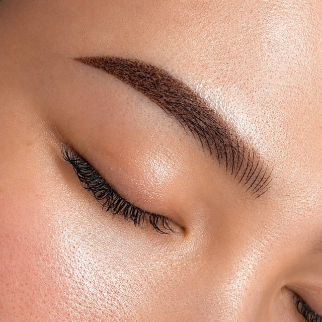 Combination Nano x Ombre Brow Tattoo by Mae 😍🔥
The perfect mix of soft hairstrokes and gentle shading for brows that look natural, defined and effortlessly beautiful. 😍🔥
Who is this brow tattoo for?
✔️ If you have sparse or patchy brows
✔️ If you love the look of natural brow hairs but want extra fullness
✔️ If your brow tails disappear by lunchtime 😂
✔️ If you’re tired of drawing your brows on every day 😉
✔️ If you want a soft makeup look without harsh, blocky brows
Combination Nano x Ombre combines realistic hairstrokes at the front with soft pixel shading through the body and tail, creating beautiful dimension and longer-lasting definition.
Wake up with brows that are ready to go every day. 💖
📍 Posh Deluxe, Mount Pleasant
📞 08 9222 7500
💻 Book online via the link in our bio
#CombinationBrows #NanoBrowsPerth #OmbreBrowsPerth #BrowTattooPerth #CosmeticTattooPerth