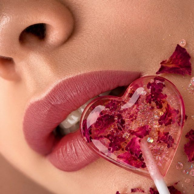 Still thinking about how many times you need to put on your lipstick in a day?
This is the solution for you. 😉
Book your consultation for #LipBlushTattoo with us. 🥰
#LipBlushPerth #LipTattoo #PerthPMU #PerthCosmeticTattoo