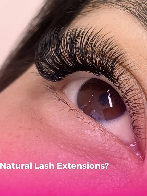 What Are Natural Lash Extensions? 